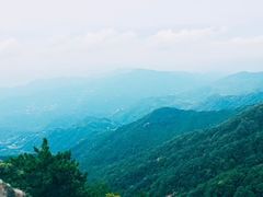 -罗田薄刀峰风景区