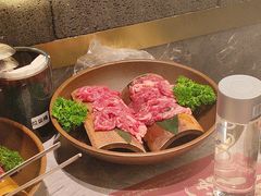 -一绪に寿喜烧(荟聚店)