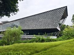 -知美术馆