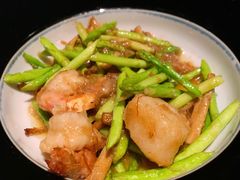 -穹六人间 people 6(岳阳路店)
