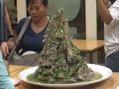 -席娜卡琳火车铁道夜市