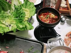 -红鼎豆捞·非遗鲍皇汤火锅(宝丰路店)