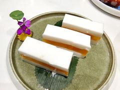 香芒夹心椰汁糕-赏点粤式点心(广州塔店)