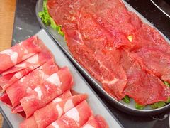 -重庆川渝肥妹火锅