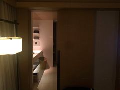 -杭州逸酒店(西湖武林店)