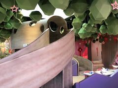 -水桶王国主题餐厅·聚会·生日派对·亲子活动·家庭套餐(亚龙湾希尔顿店)