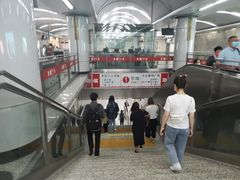 -铁西广场(地铁站)