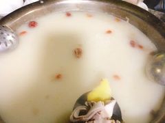 -金瑶池·猪肚鸡·传统冬瓜盅