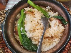 经典腊味煲仔饭-阿政粤小馆(中央大街店)