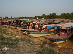 -洞里萨湖