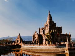 -一寨两国风景区