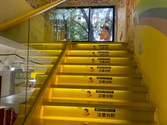 -咻啵翔翔零食基地(万达广场店)
