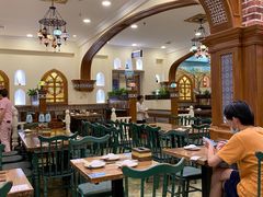 大堂-清真·玛丽亚新疆菜主题餐厅(浙江中路店)