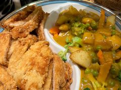 -深圳宝安机场希尔顿欢朋酒店餐厅