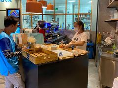 -Dough&Joe团憩(瑞虹天地月亮湾店)