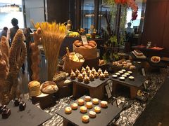 -广州天河希尔顿酒店