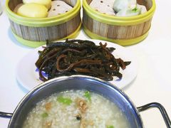 -圣河湾虾饺美食(站前店)