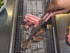 -马路牙子烧烤音乐酒馆(望京店)