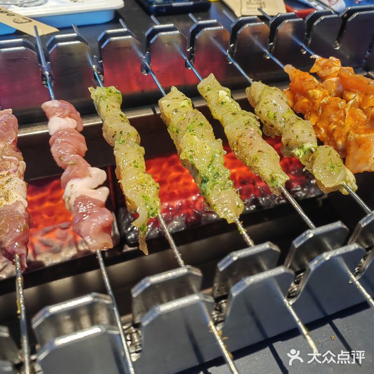 烤肉也能吃出配色感！