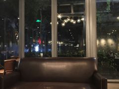卡座-星巴克(西湖天地店)