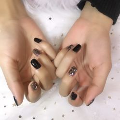 -尚悦·臻美会美甲美睫皮肤管理