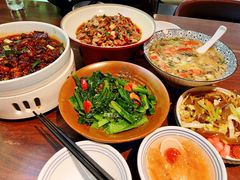 -树厨贵州菜(花果园购物中心店)
