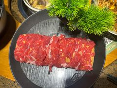 现切鲜牛吊龙-菌彩云南野生菌火锅(新亚洲店)