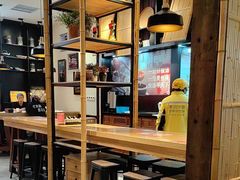 -鑫花溪牛肉米粉(广电传媒店)