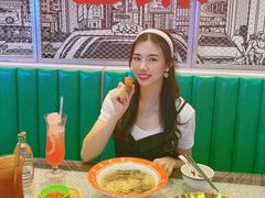 -七爷清汤腩·港式茶餐厅(世博店)
