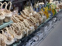 -杭州东升服装小商品市场