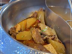 -左庭右院鲜牛肉火锅(金山万达店)