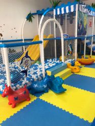 -Cool-Fun蓝鲸π水育早教中心(金山万达海汇街店)