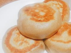 -清真吴记门钉肉饼·喜多利