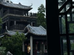 -岭南和园