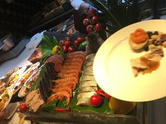 -上海滴水湖皇冠假日酒店