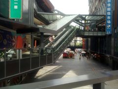 -江燕路万科里