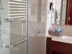 -兴芮温泉度假区