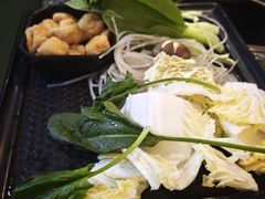 -一席地·本地鸡窝·杭帮鸡火锅(萧山银隆百货店)