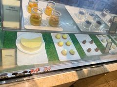 -大中华希尔顿酒店-念自助餐·嗨啤·小龙虾