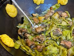 -象牙山铁锅炖(汇东郦城店)