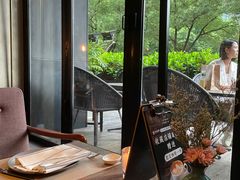 -Carbon莫卡哆·意大利复古集市餐厅(杭州大厦店)