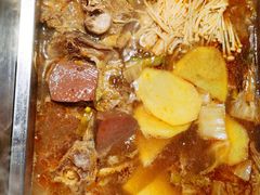 -聚汇三少·龙虾·中餐厅(莫邪路新天地店)
