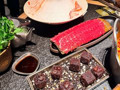 -三出山火锅(万象天地店)