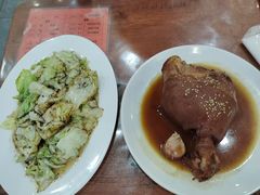 -巷子深菜馆·津门肘子(滨海店)