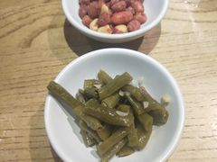 酸豆角-潮粥荟·潮汕砂锅粥(朝阳大悦城店)