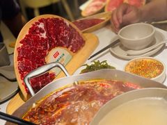 -左庭右院鲜牛肉火锅(金山万达店)