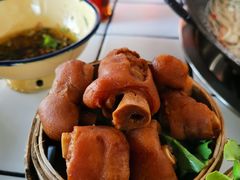 -瓜西西重庆火锅(花溪店)