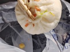 -李与白包子铺(桐梓林店)