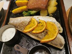 -必胜客(济微路店)
