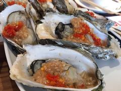 烤湛江生蚝-木屋烧烤(岗顶二店)